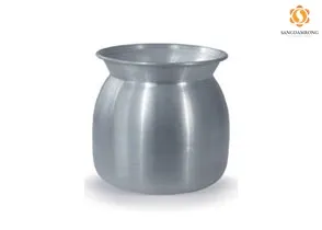 หม้อนึ่งลาว ตรารถยนต์ 20cm.