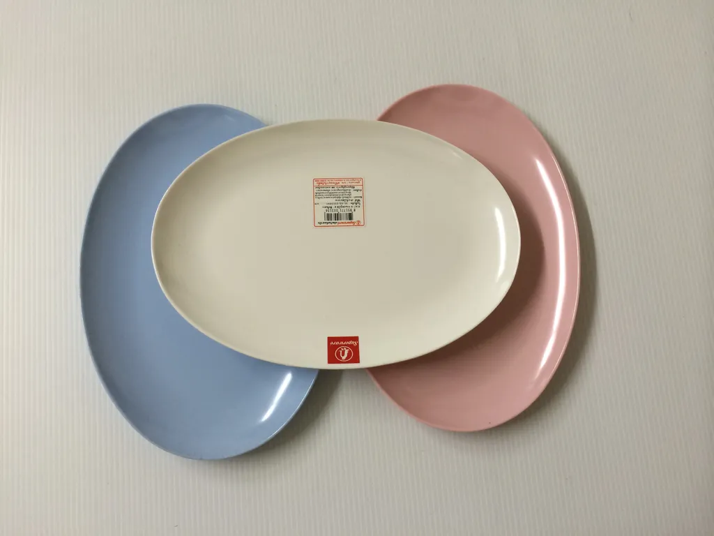 P147-8 จานเปลรูปไข่ 8" ฟ้า (1x12)