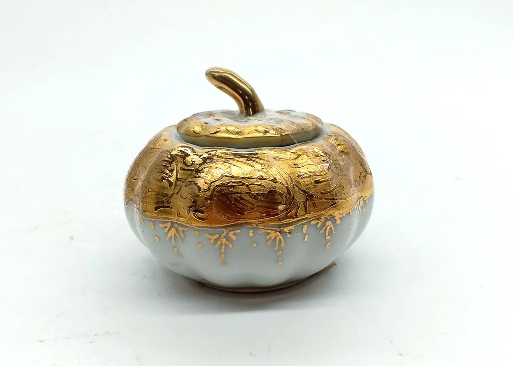 ฟักทองจิ๋วทอง/เบญ