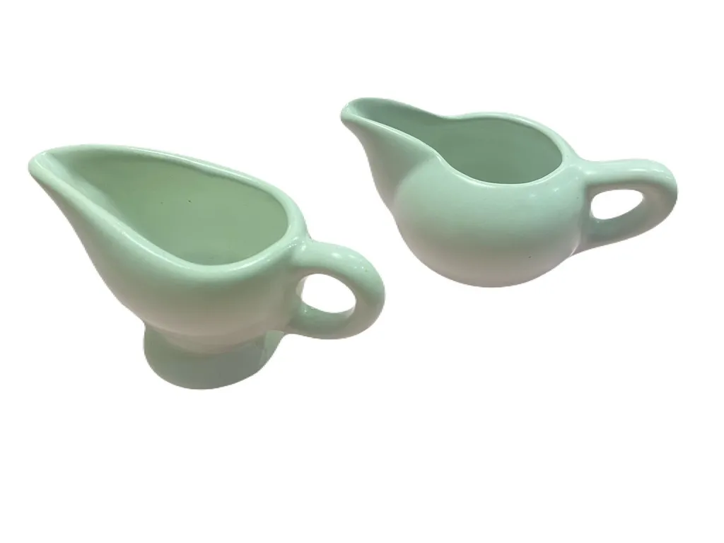 เหยือกอาลาดินขาวด้าน