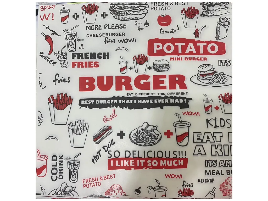 กระดาษห่อเบอร์เกอร์ 30*30 ซม. ลาย กราฟฟิกแดง 1*500