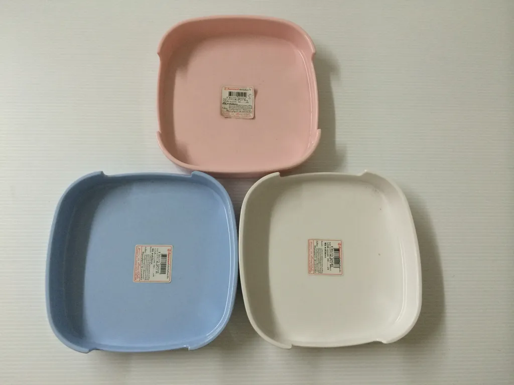 P467-5.5 จานสุกี้เหลี่ยม 5.5" ครีมขาว (1x12)