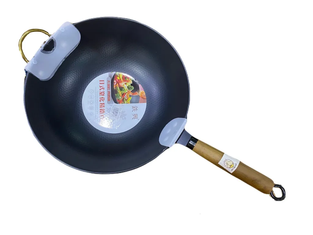 (D) BWTG-36CM กระทะเหล็กด้ามไม้ สีดำ