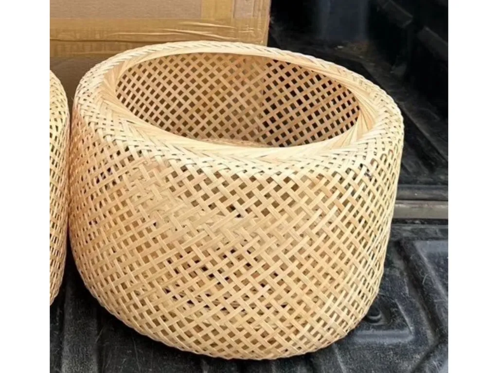 โคมพับกลาง