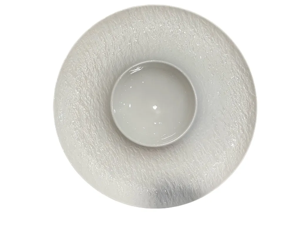 จานรูปปล่องภูเขาไฟลายหินสีขาว 12 CRM0919