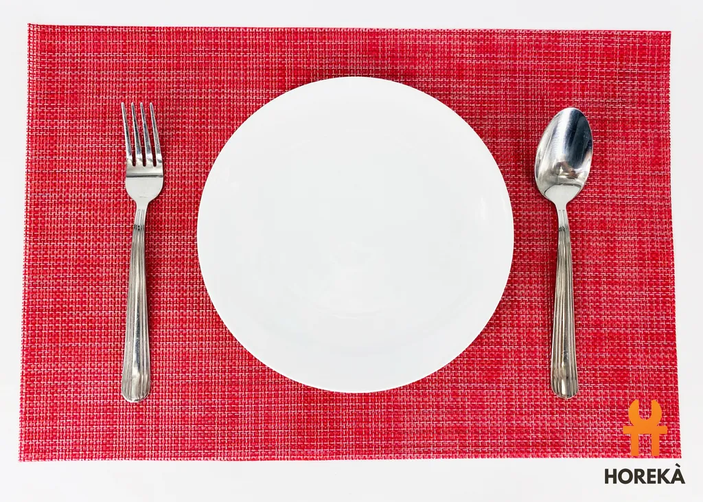 PM220158 เสื่อรองจาน2x2ลายผ้าแดง เส้นคู่ (30*45ซม.) NX-2205