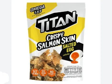 พิเศษ/ไททัน หนังปลาแซลมอนกรอบ รสไข่เค็ม 30ก. #104766