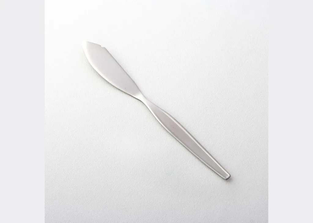 มีดเนย ลายขอบตั้งนก